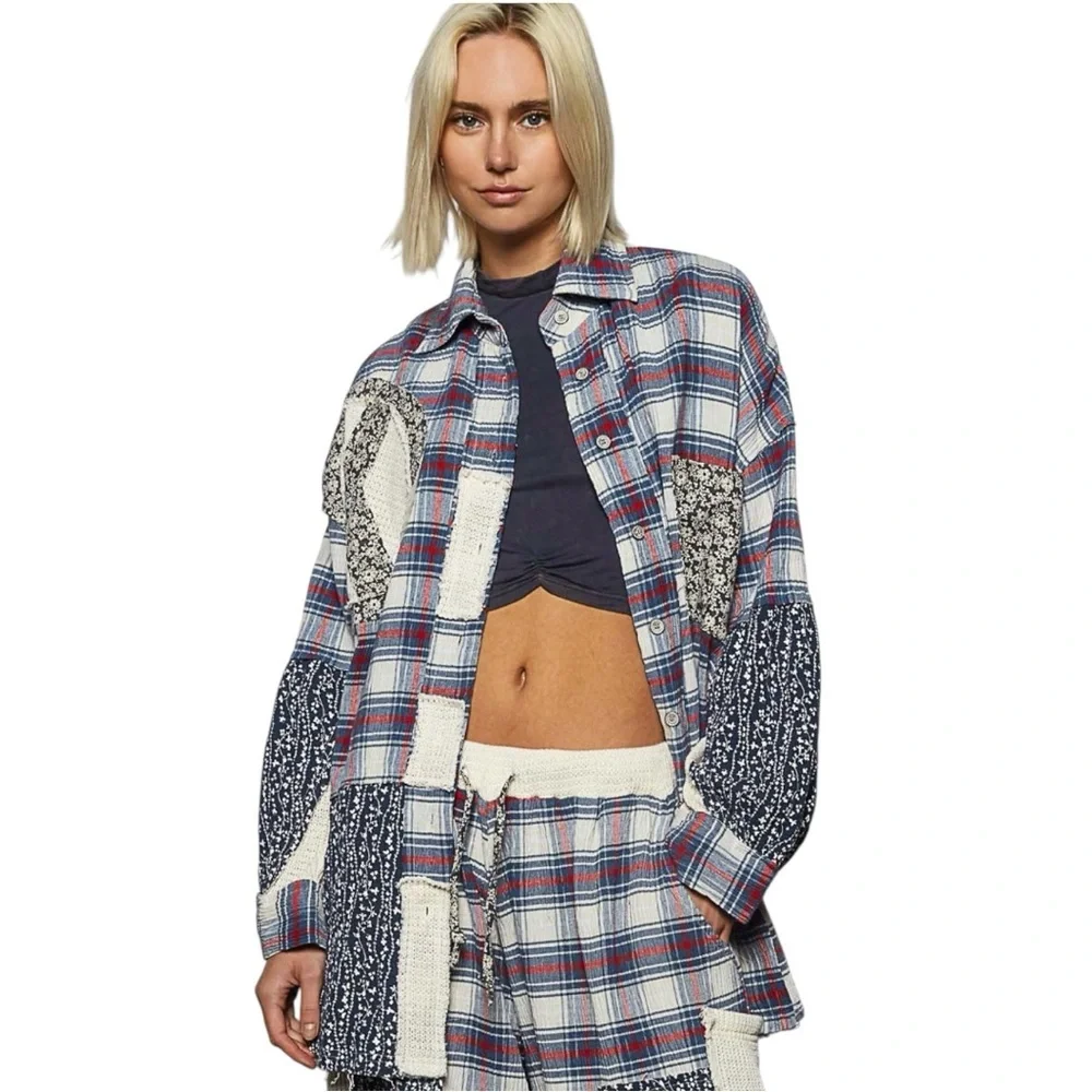 POL M Plaid Knit Cardigan with Peace Sign